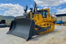 Bulldozer Caterpilar D11
